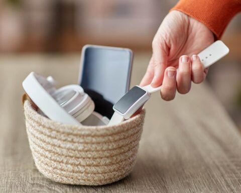 how to survive without tech